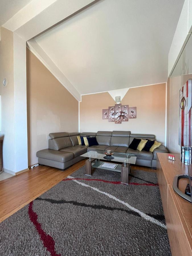 Apartments Four You-With Sea View Zadar Exterior photo