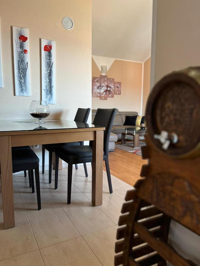 Apartments Four You-With Sea View Zadar Exterior photo